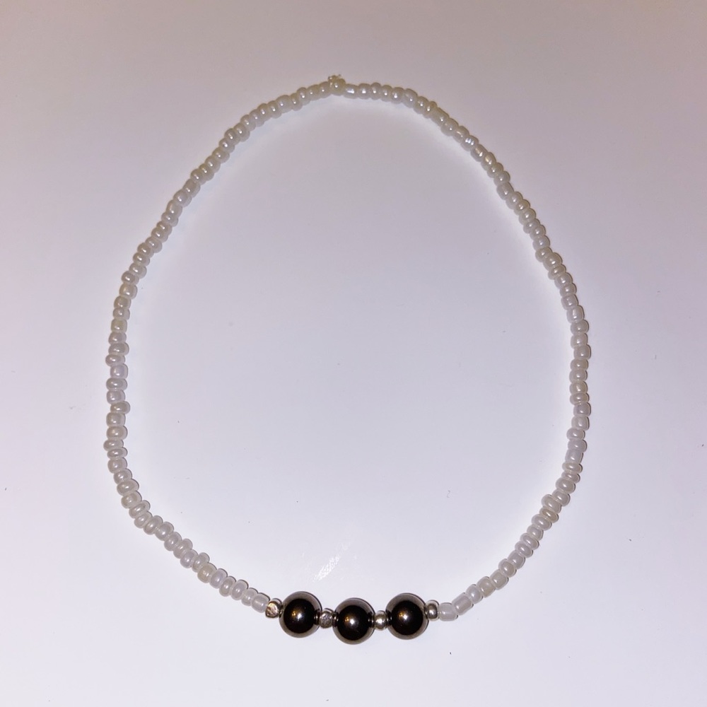 silver pearls necklace (WHITE)